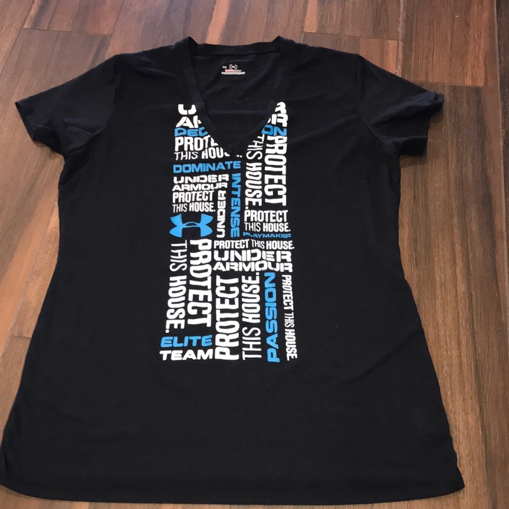 Under Armour V-neck T-shirt